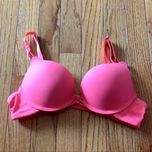 Victoria secrets push up bra